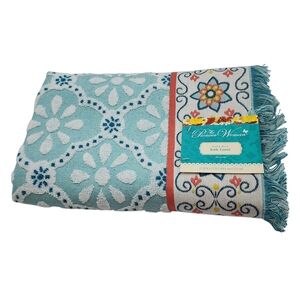 The Pioneer Woman Sculpted Trellis Mint Cotton One Bath Towel Made In India‎